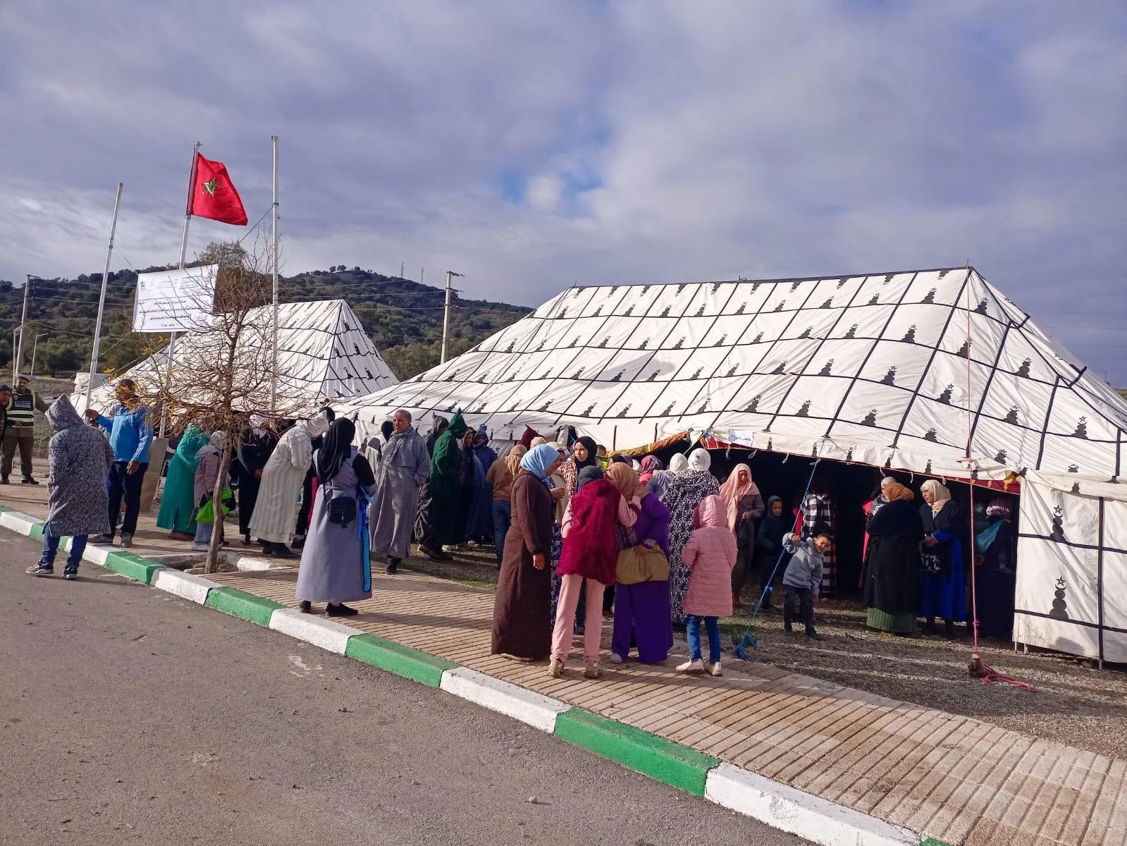 خيام استقبال خلال نشاط ميداني